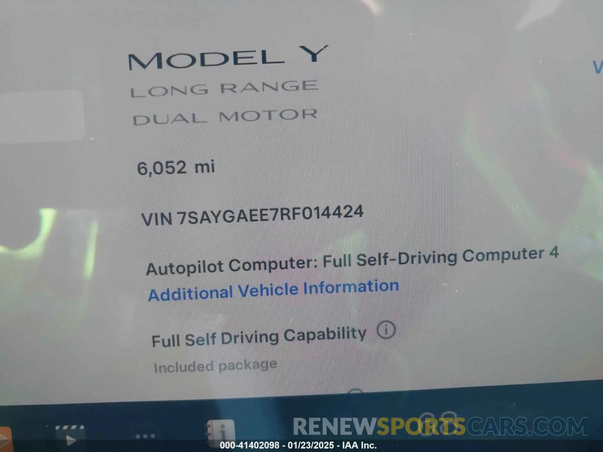 7 Photograph of a damaged car 7SAYGAEE7RF014424 TESLA MODEL Y 2024