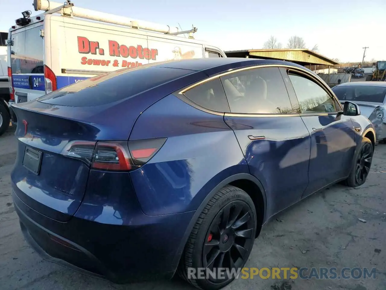 3 Photograph of a damaged car 7SAYGAEE7RF152786 TESLA MODEL Y 2024