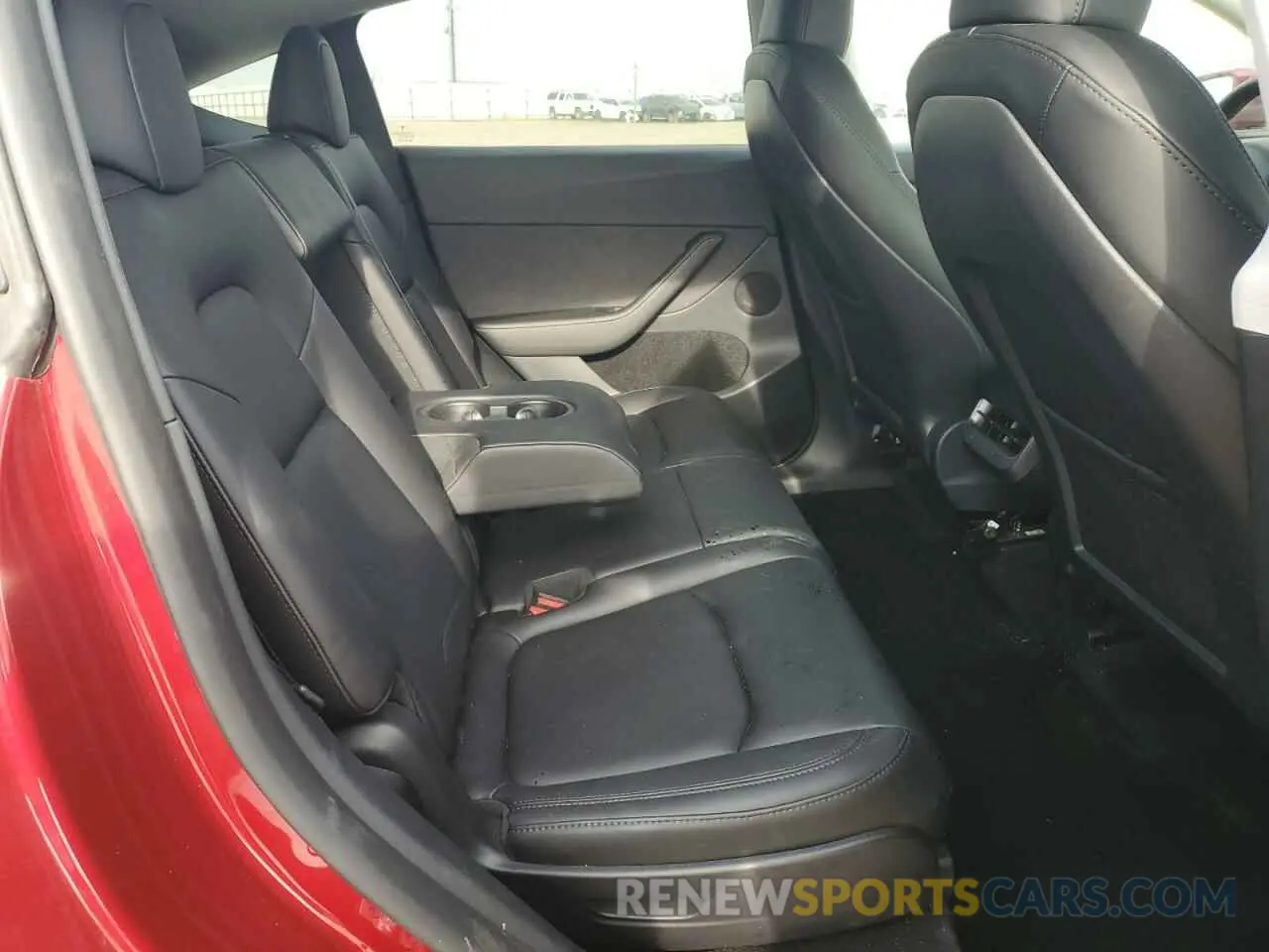 12 Photograph of a damaged car 7SAYGAEE8RF081789 TESLA MODEL Y 2024