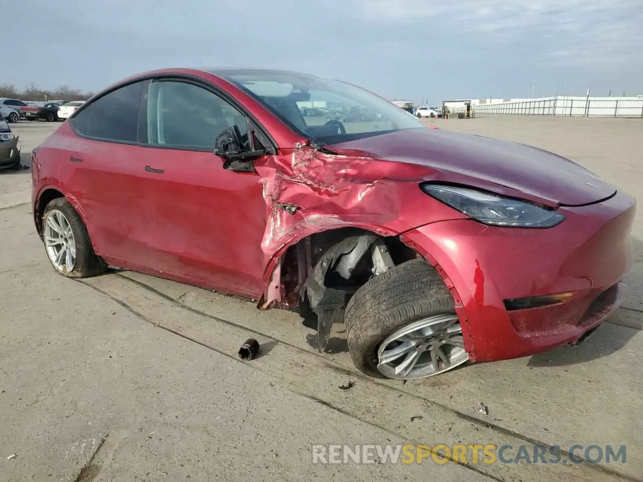 4 Photograph of a damaged car 7SAYGAEE8RF081789 TESLA MODEL Y 2024