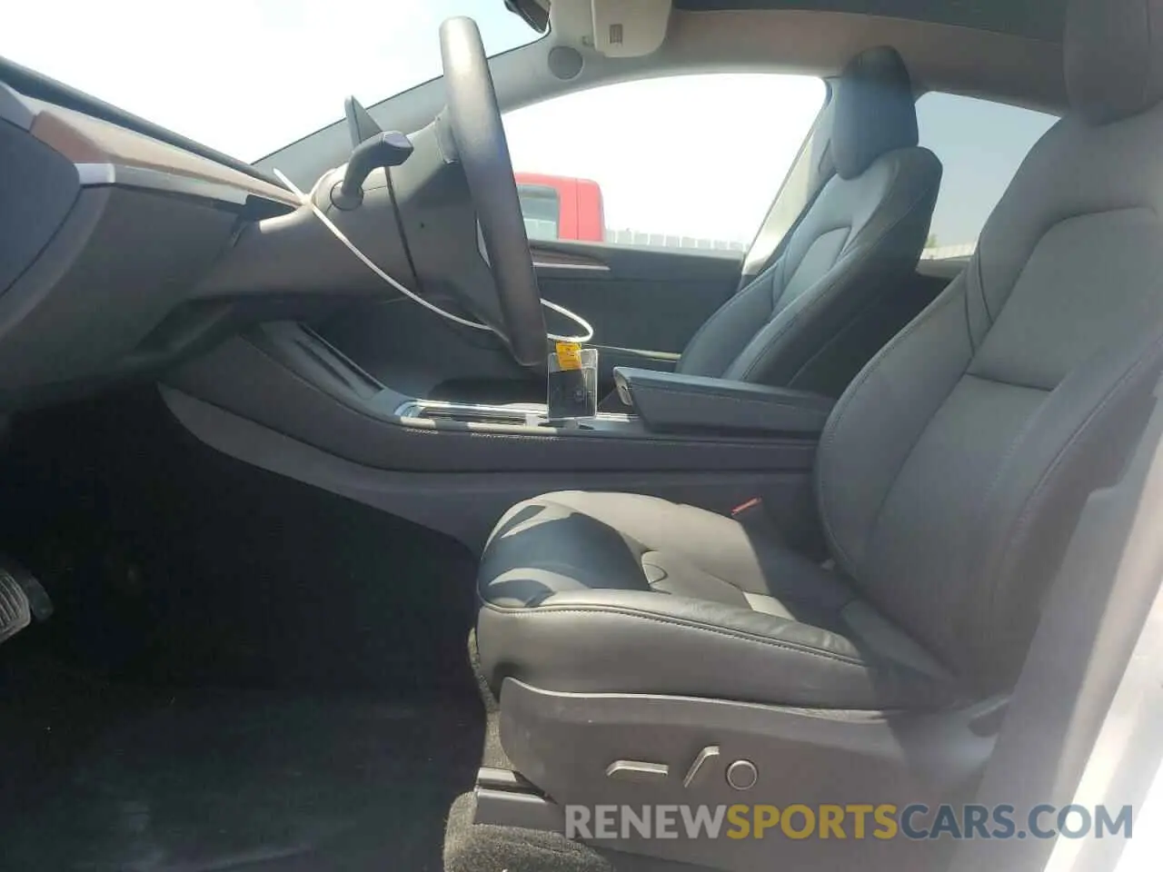 7 Photograph of a damaged car 7SAYGAEE8RF211702 TESLA MODEL Y 2024