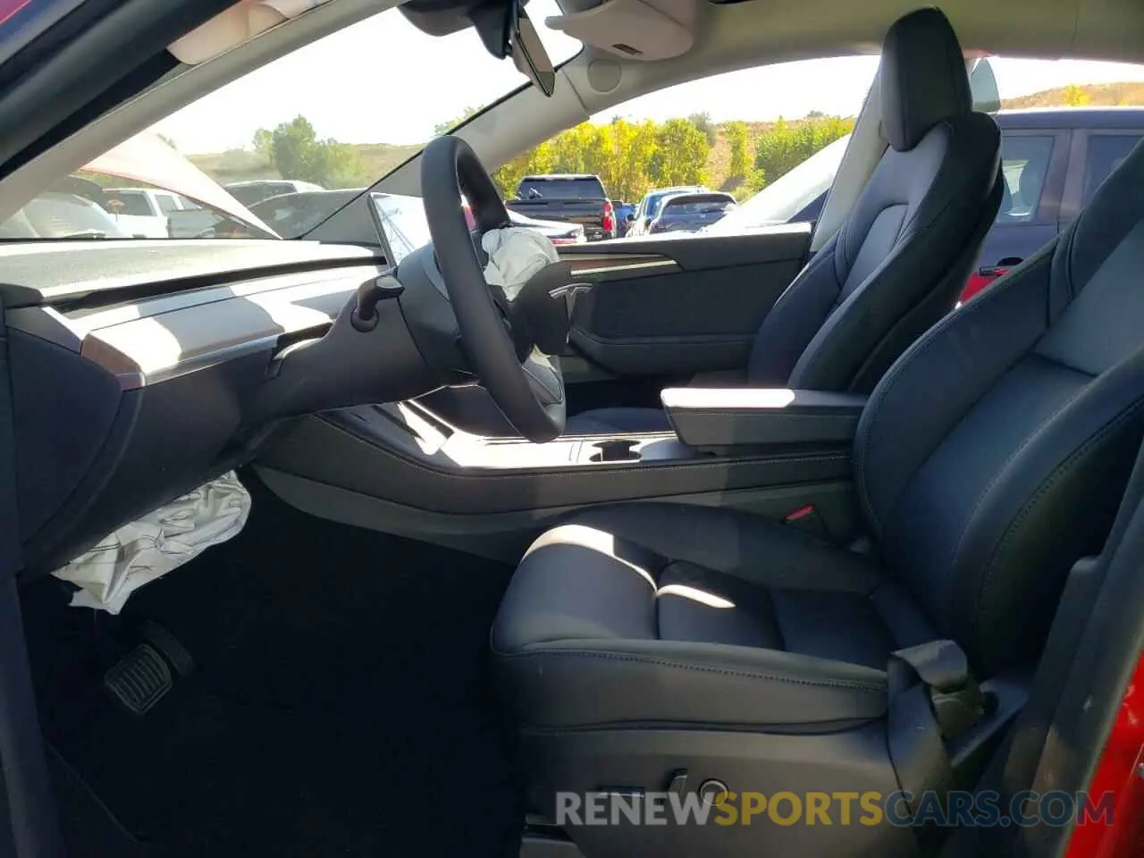 7 Photograph of a damaged car 7SAYGAEE9RF198765 TESLA MODEL Y 2024
