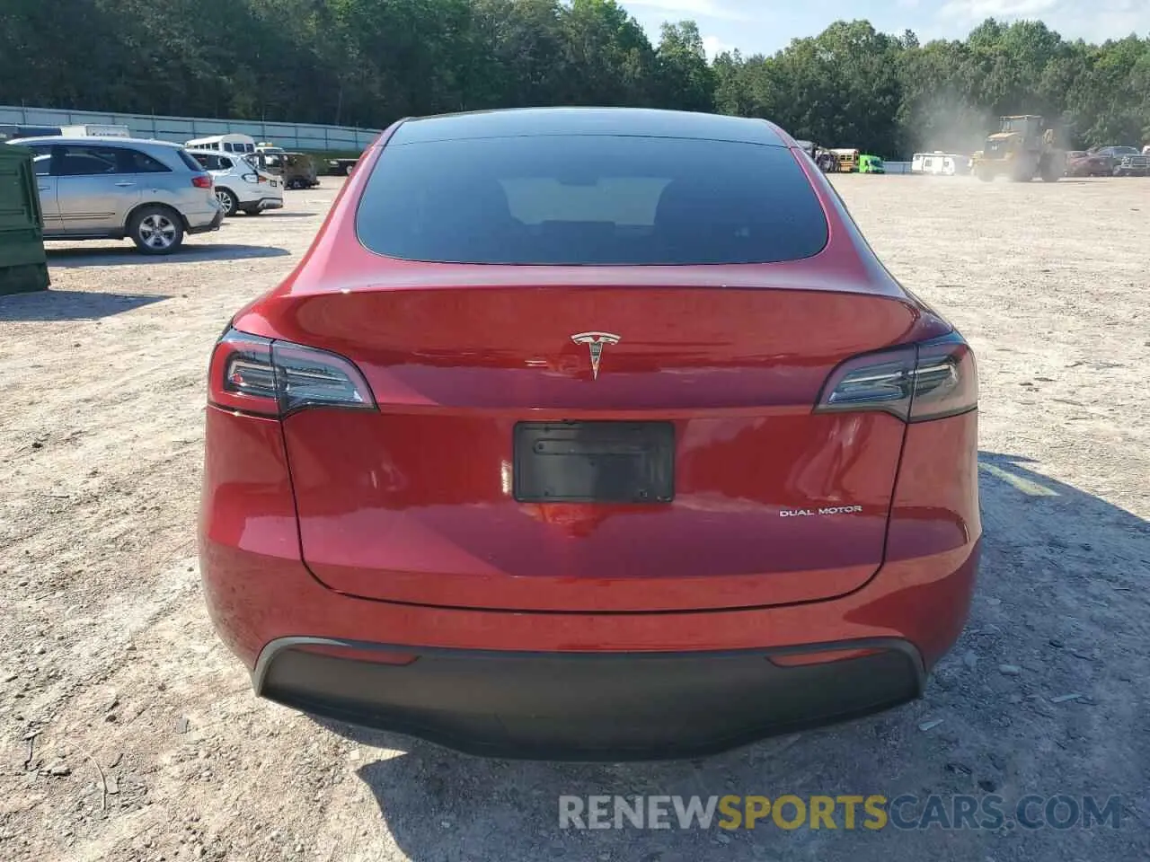6 Photograph of a damaged car 7SAYGAEEXRF071829 TESLA MODEL Y 2024