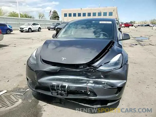 14 Photograph of a damaged car 7SAYGAEEXRF115893 TESLA MODEL Y 2024