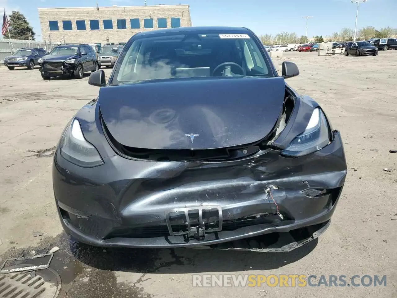 5 Photograph of a damaged car 7SAYGAEEXRF115893 TESLA MODEL Y 2024