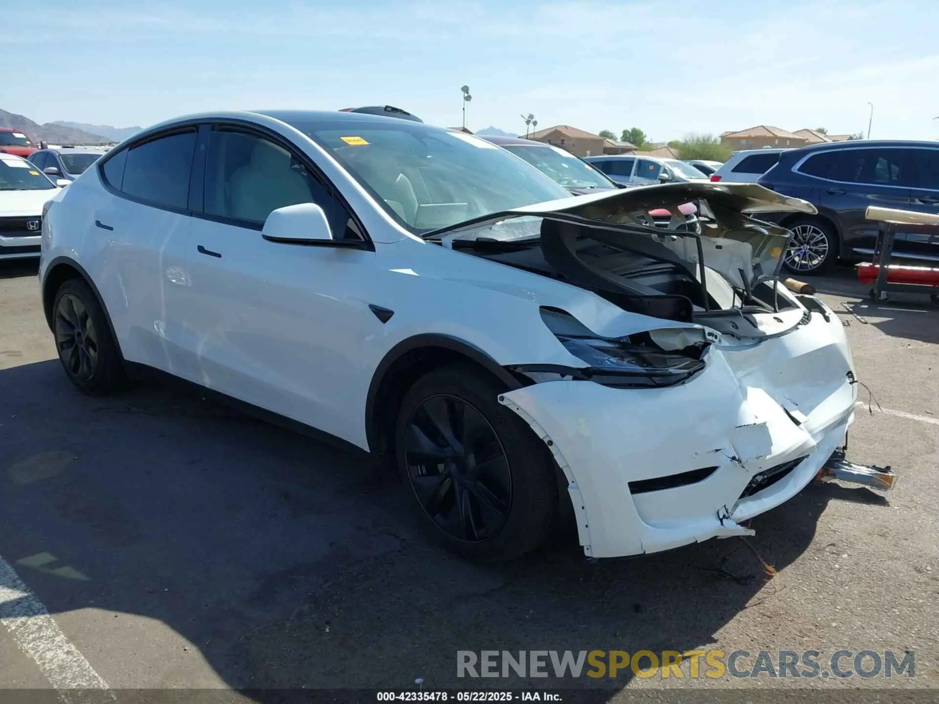 1 Photograph of a damaged car 7SAYGAEEXRF165581 TESLA MODEL Y 2024