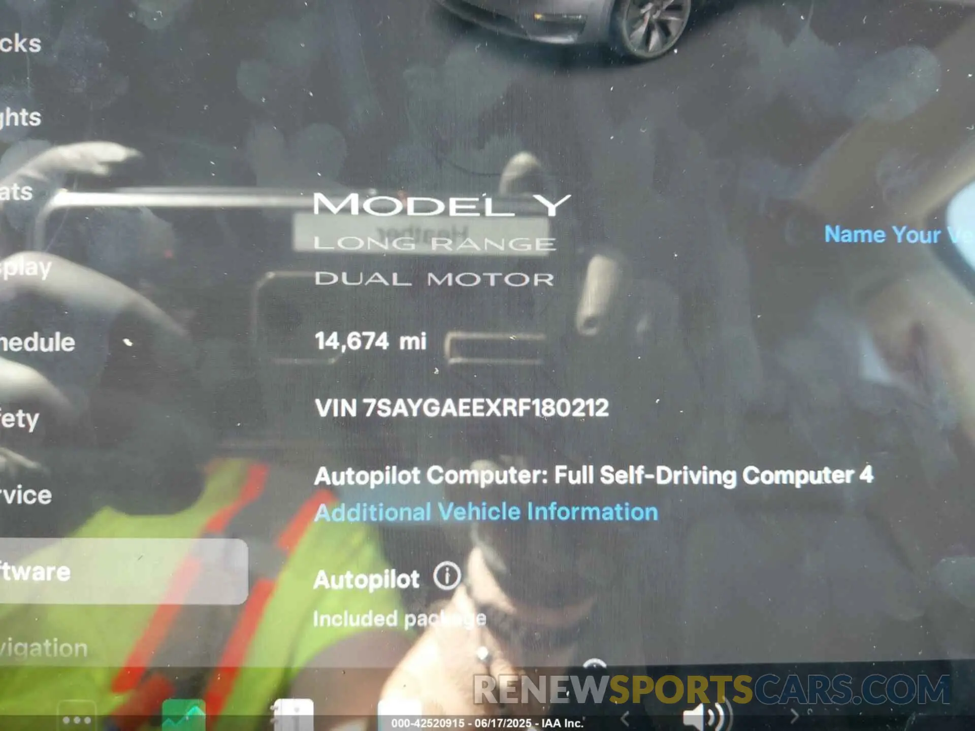 7 Photograph of a damaged car 7SAYGAEEXRF180212 TESLA MODEL Y 2024