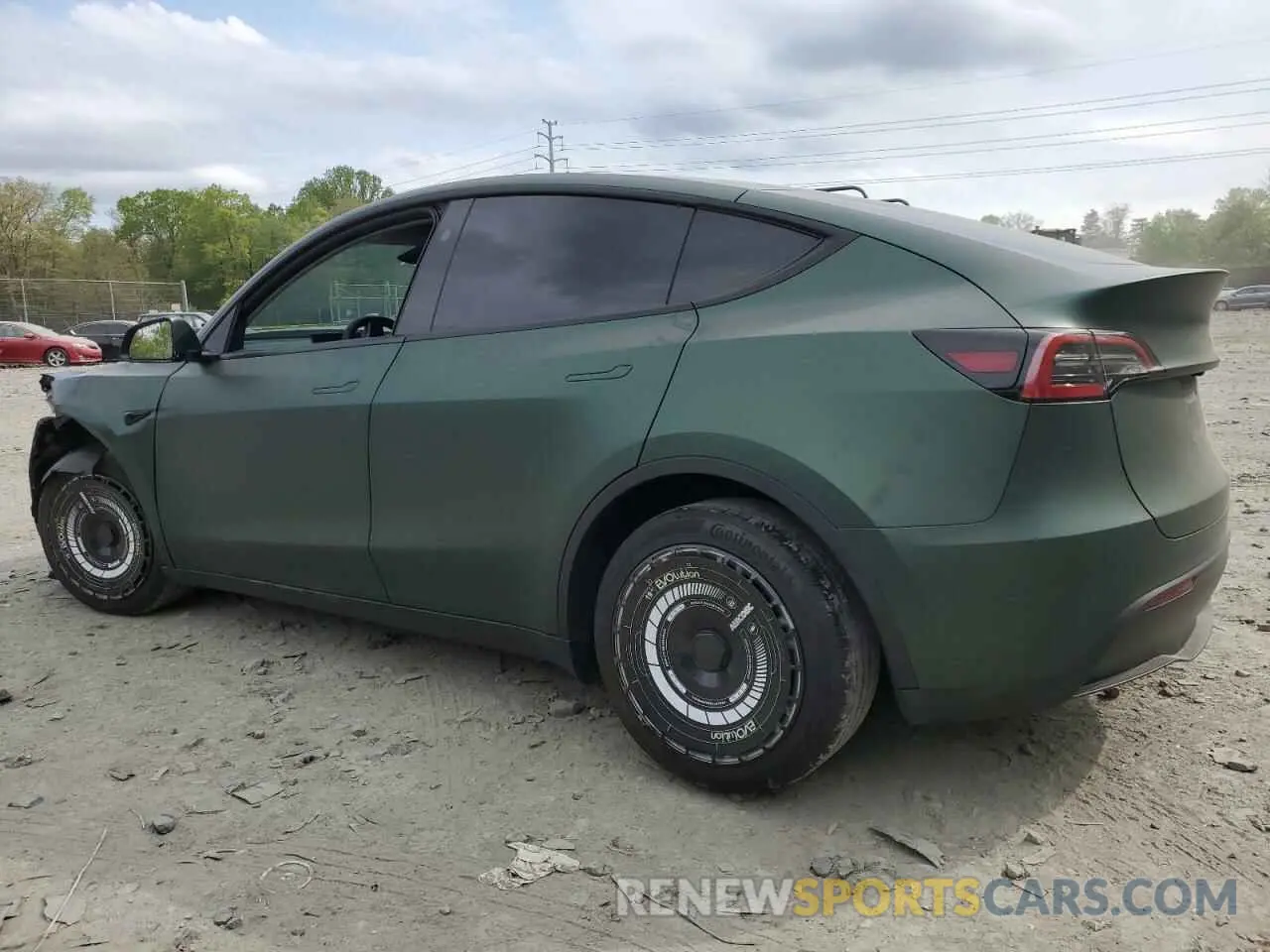 2 Photograph of a damaged car 7SAYGAEEXRF987104 TESLA MODEL Y 2024