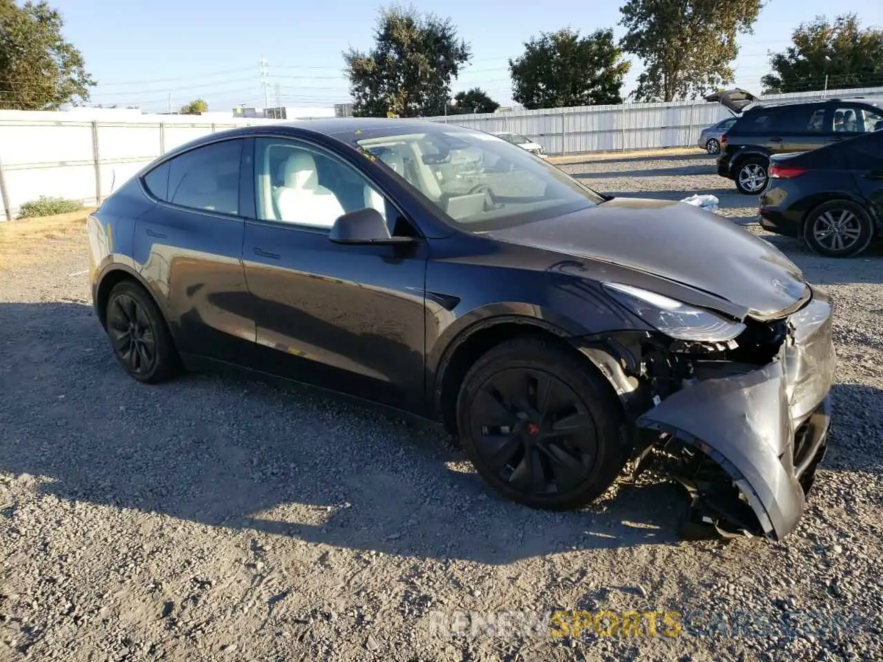 4 Photograph of a damaged car 7SAYGAEEXRF991797 TESLA MODEL Y 2024