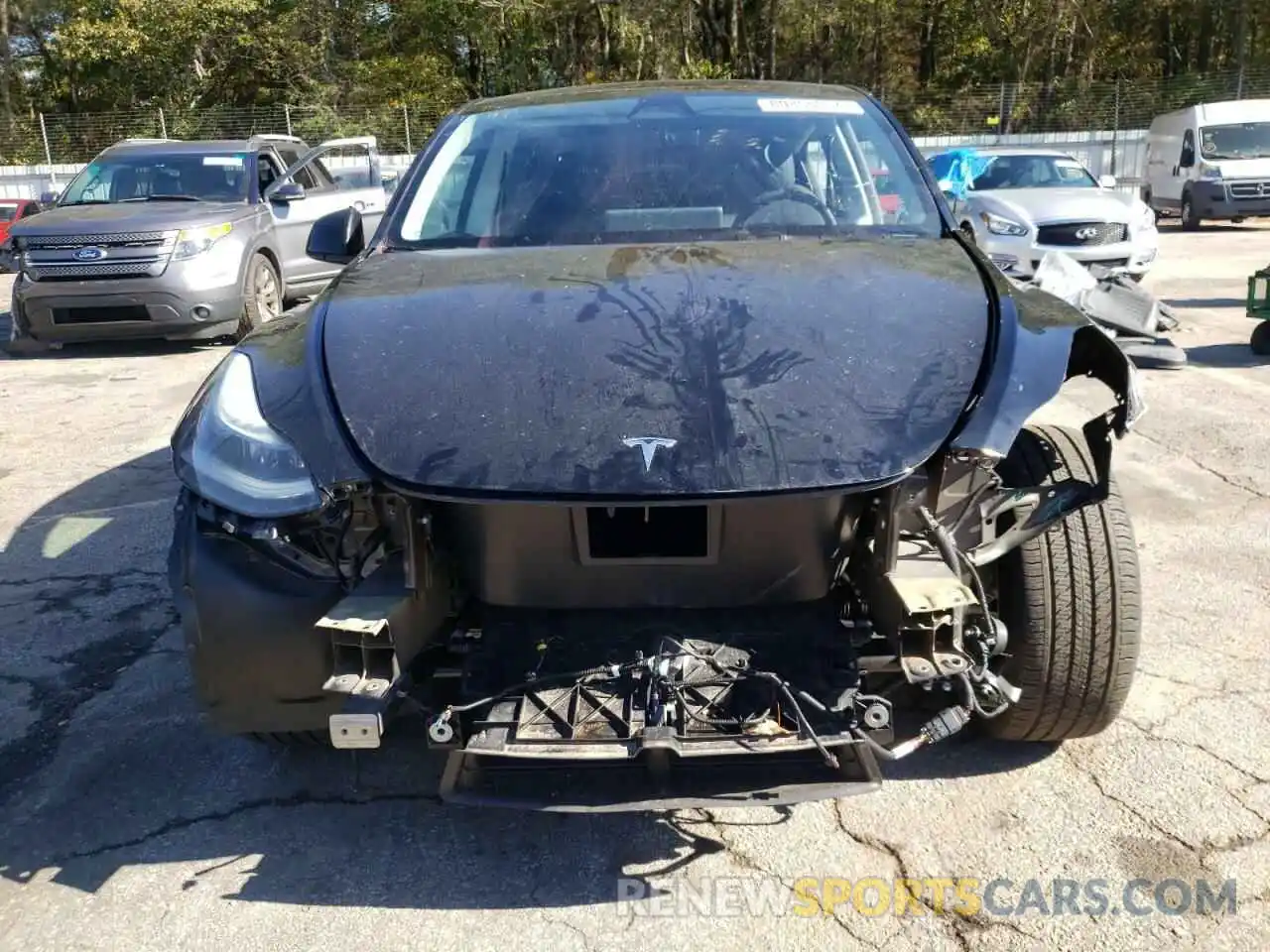 5 Photograph of a damaged car 7SAYGDED0RF004357 TESLA MODEL Y 2024