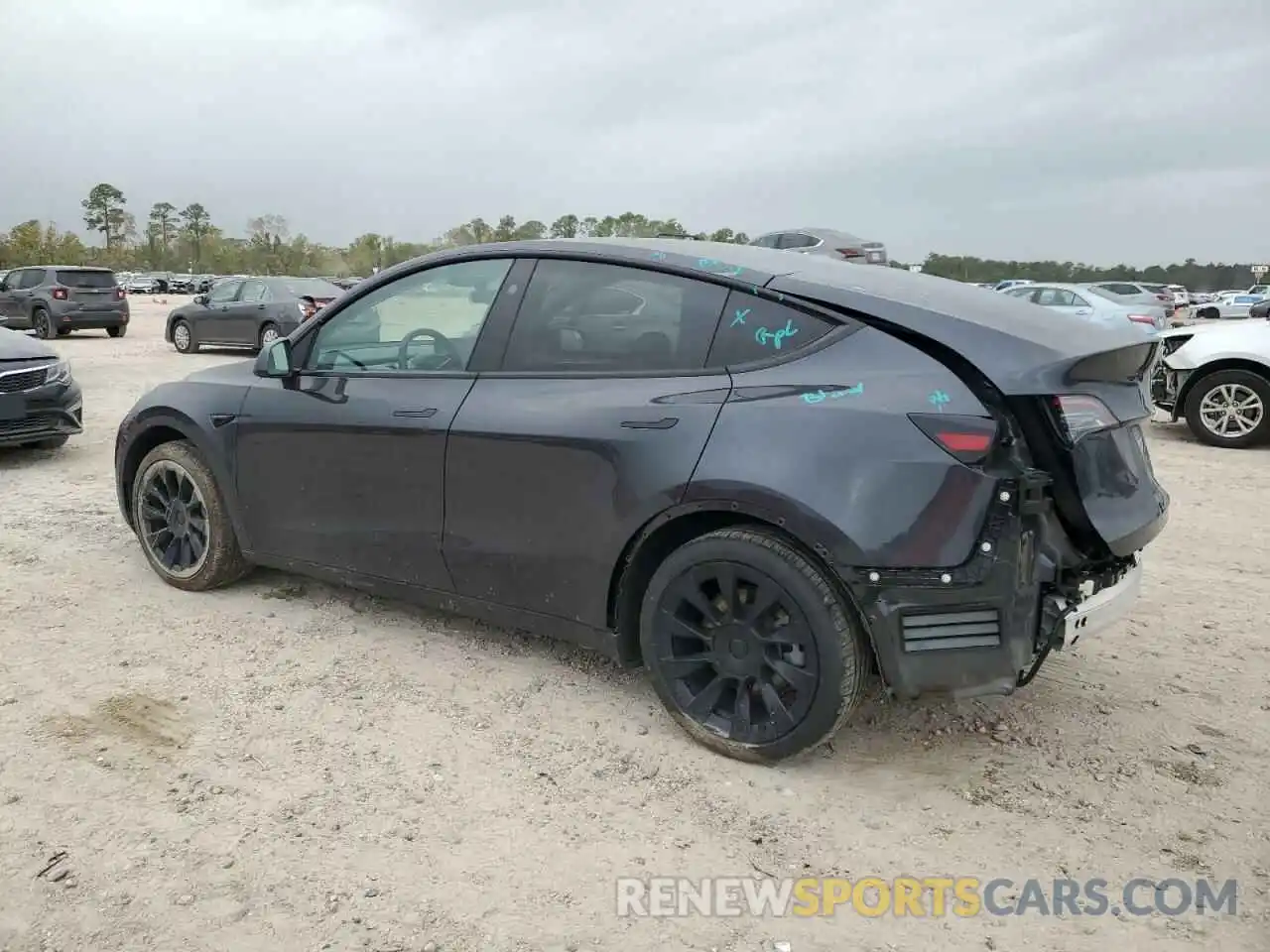 2 Photograph of a damaged car 7SAYGDED0RF044759 TESLA MODEL Y 2024