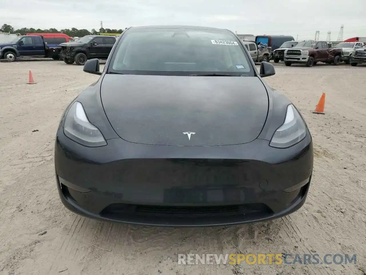 5 Photograph of a damaged car 7SAYGDED0RF044759 TESLA MODEL Y 2024