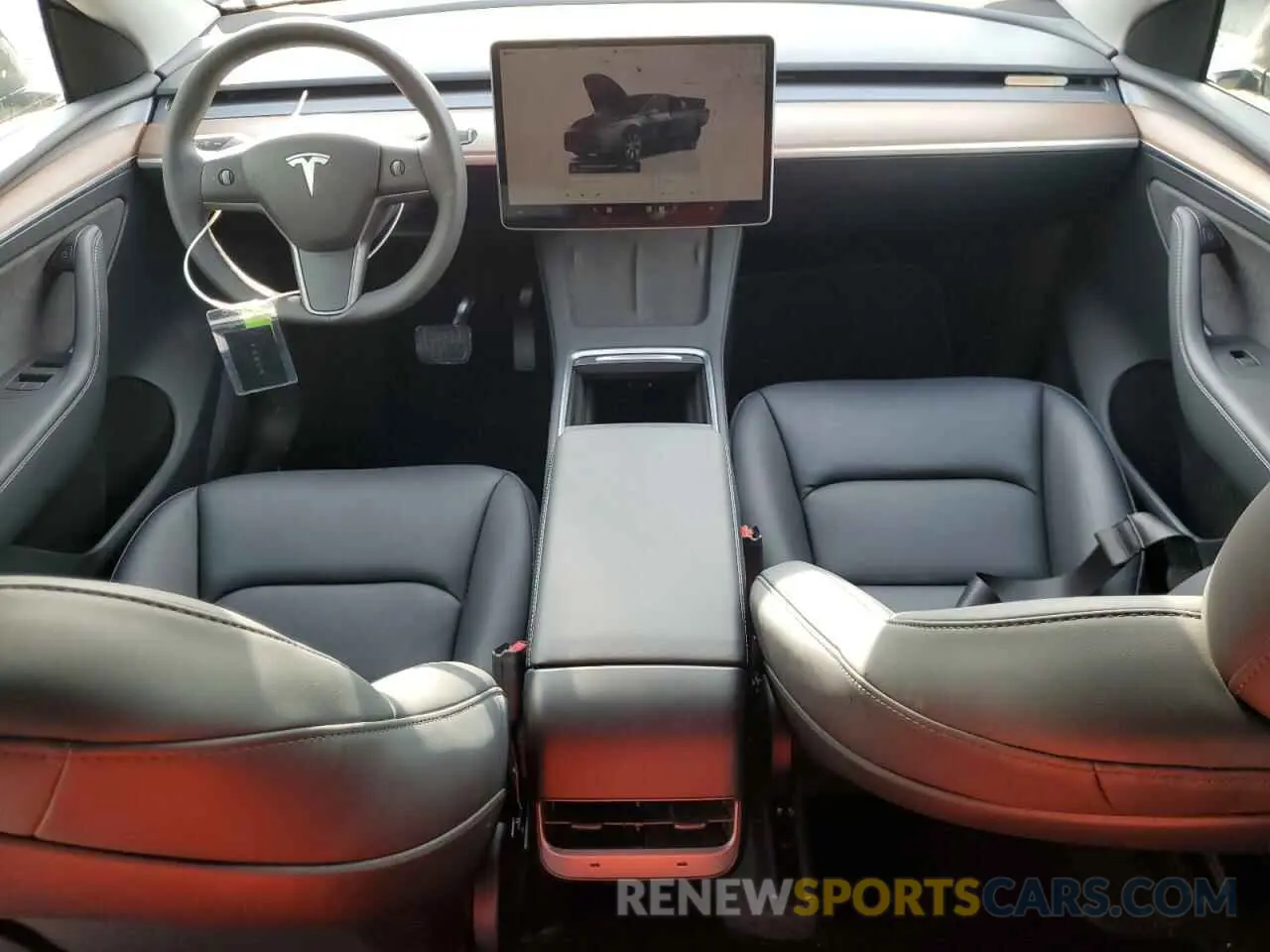 8 Photograph of a damaged car 7SAYGDED0RF093184 TESLA MODEL Y 2024