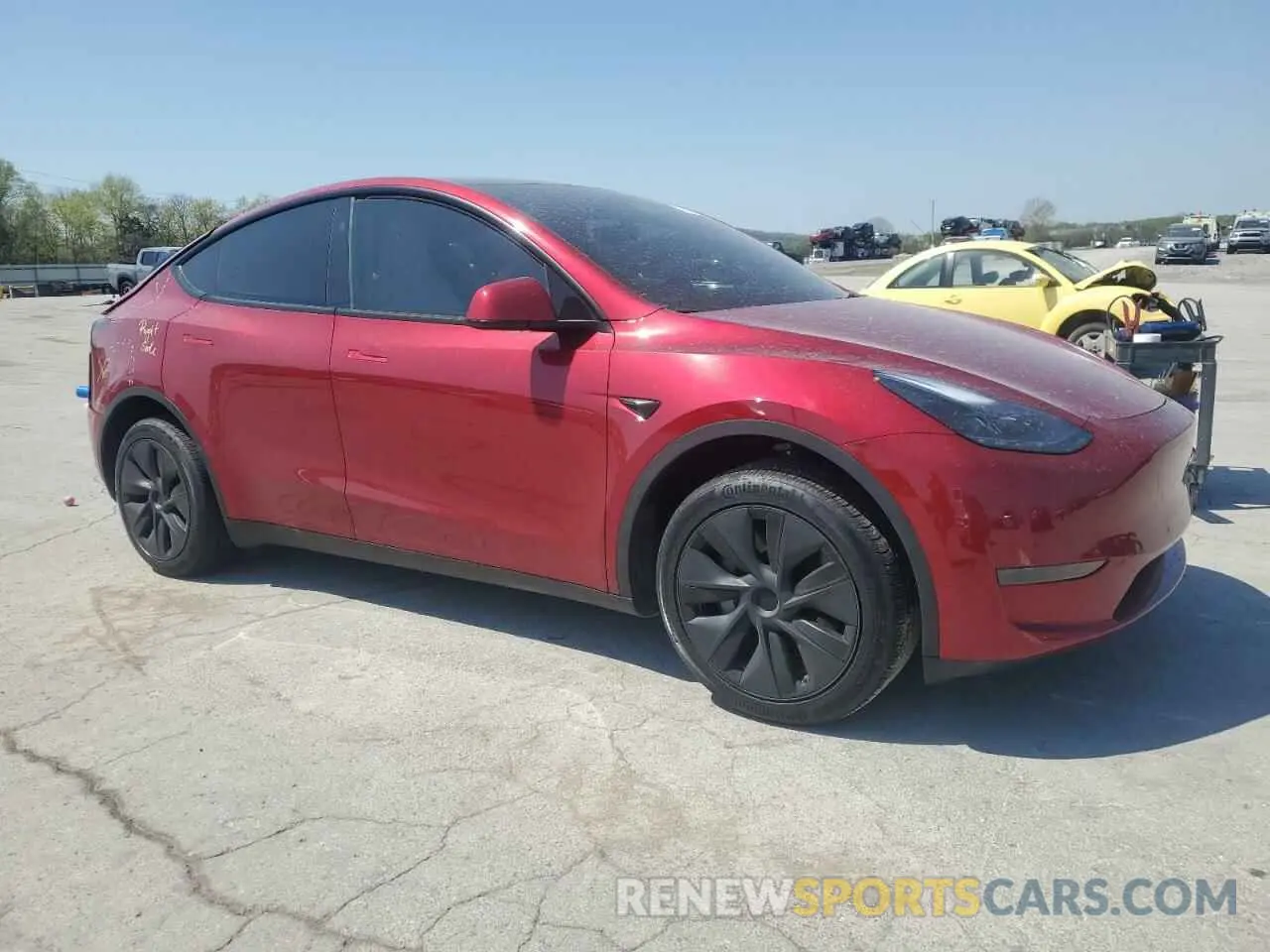 4 Photograph of a damaged car 7SAYGDED0RF191020 TESLA MODEL Y 2024