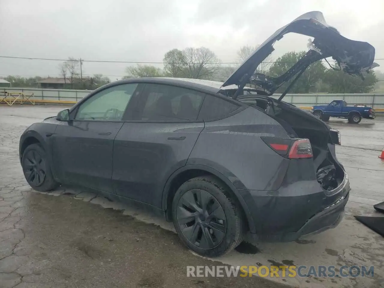 2 Photograph of a damaged car 7SAYGDED1RA321691 TESLA MODEL Y 2024