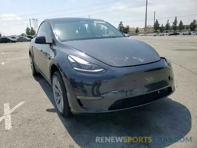 15 Photograph of a damaged car 7SAYGDED1RF046035 TESLA MODEL Y 2024