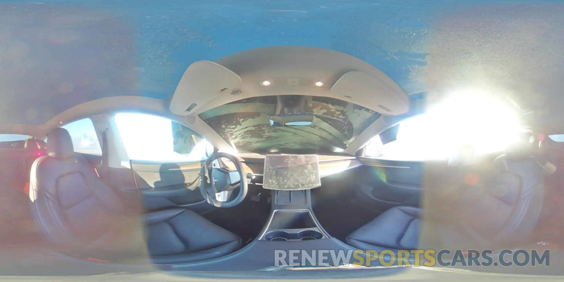 13 Photograph of a damaged car 7SAYGDED1RF154851 TESLA MODEL Y 2024
