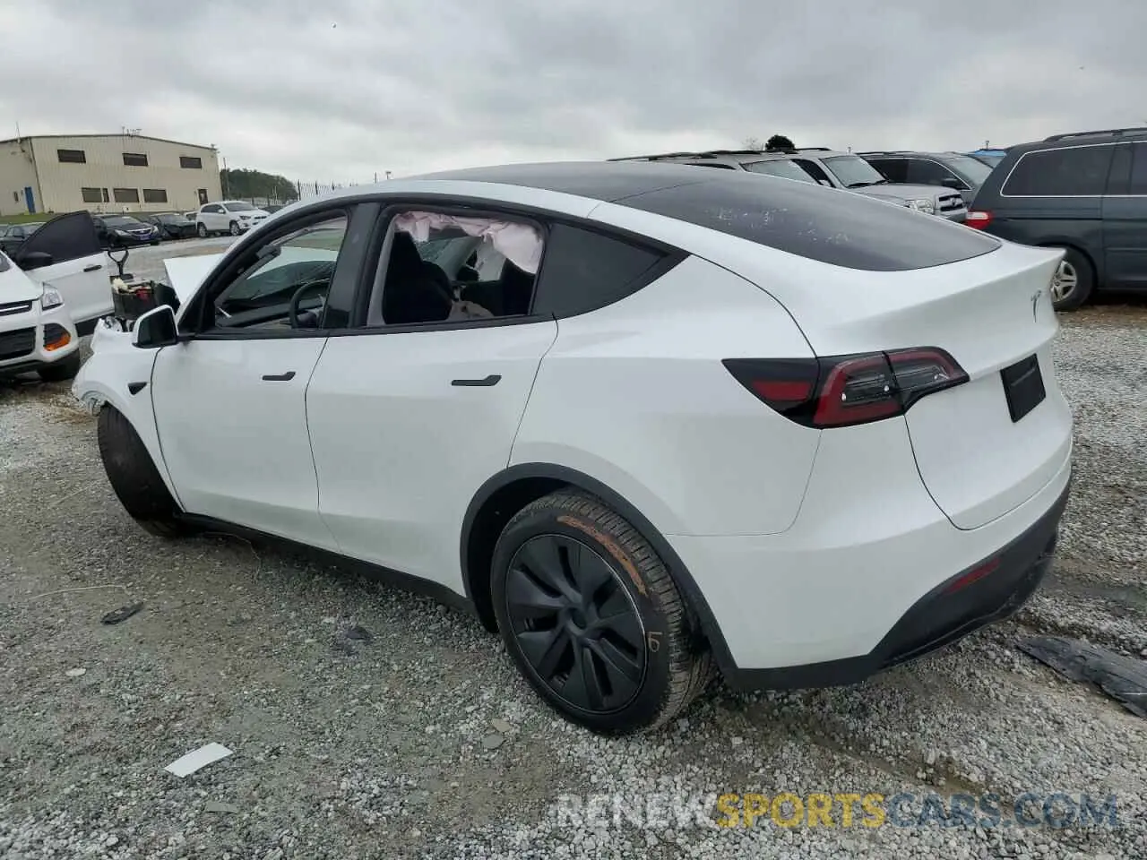 2 Photograph of a damaged car 7SAYGDED2RA301448 TESLA MODEL Y 2024