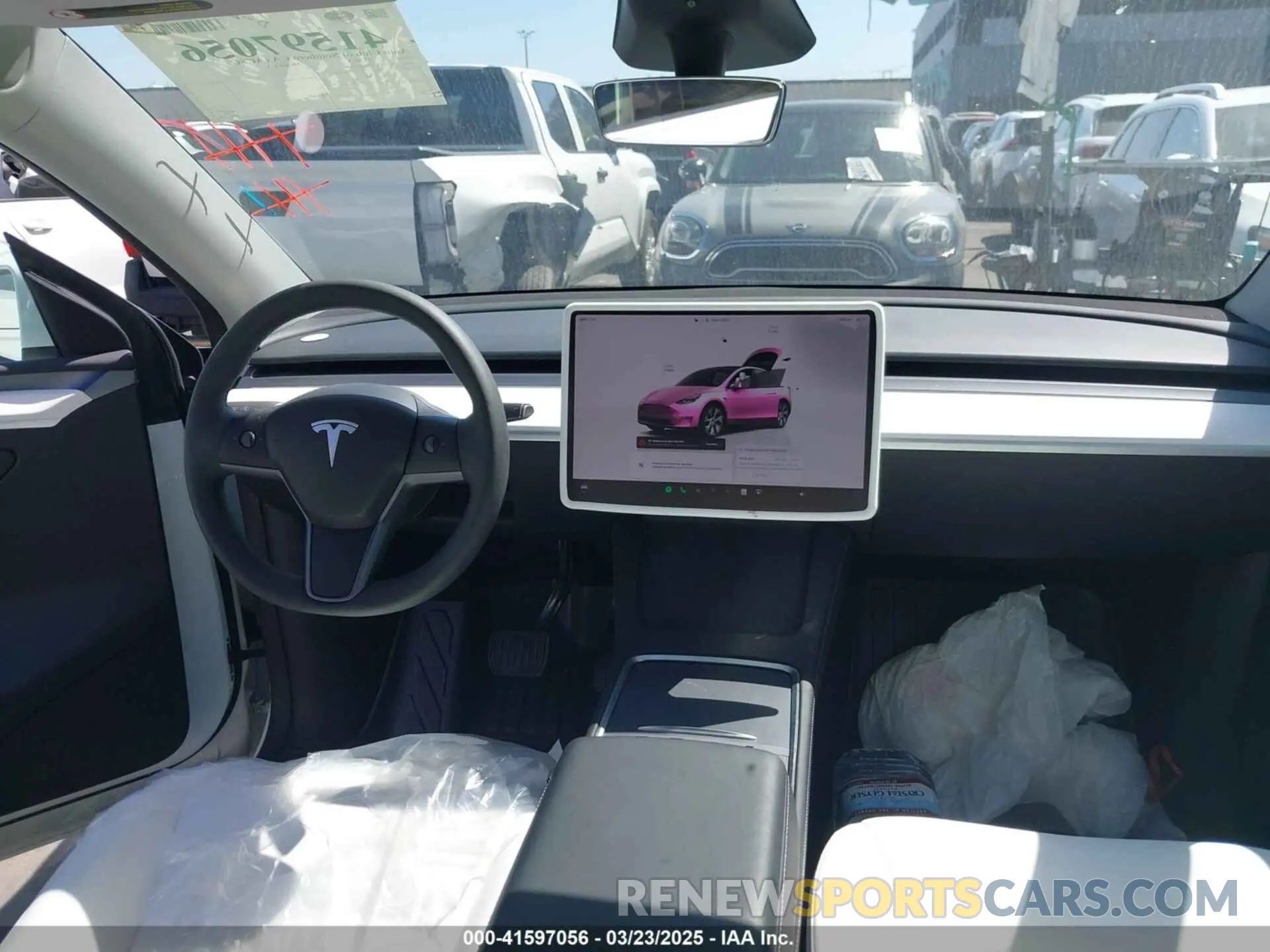 20 Photograph of a damaged car 7SAYGDED2RF017448 TESLA MODEL Y 2024