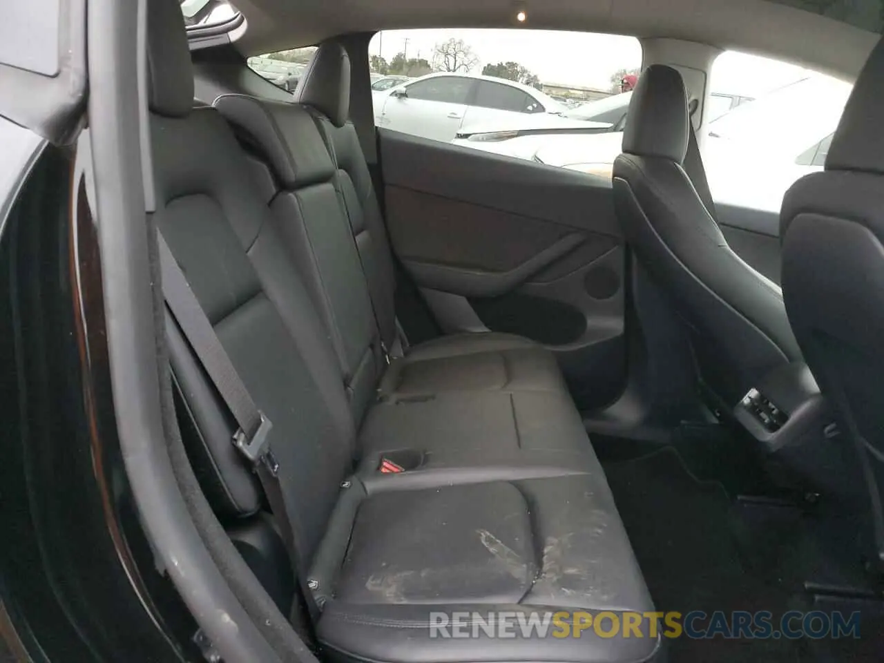12 Photograph of a damaged car 7SAYGDED2RF028899 TESLA MODEL Y 2024