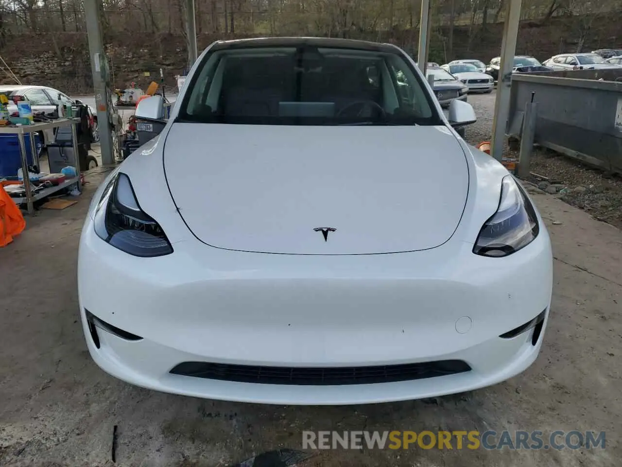 5 Photograph of a damaged car 7SAYGDED2RF097382 TESLA MODEL Y 2024