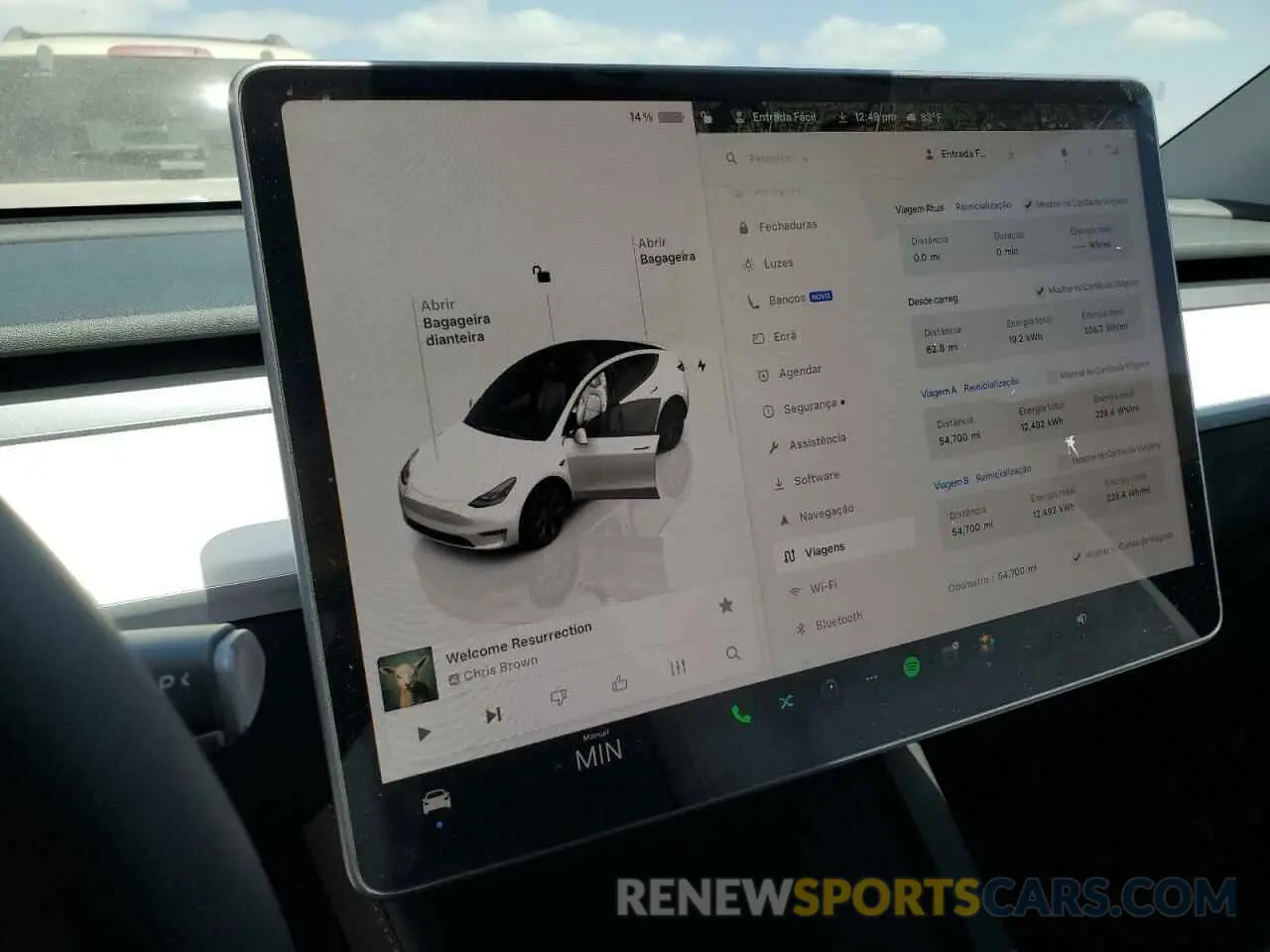 9 Photograph of a damaged car 7SAYGDED2RF164790 TESLA MODEL Y 2024