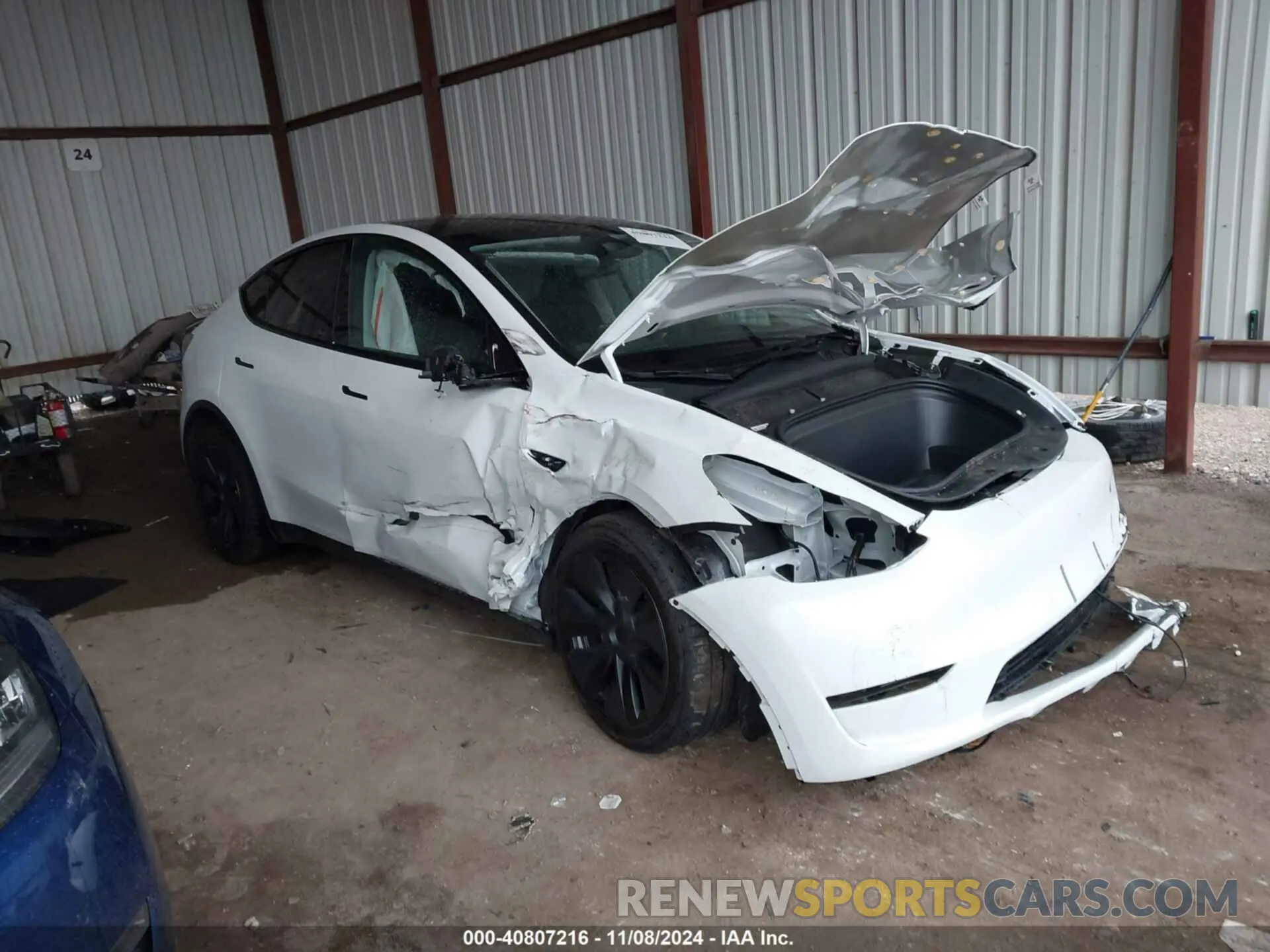 1 Photograph of a damaged car 7SAYGDED3RA295031 TESLA MODEL Y 2024