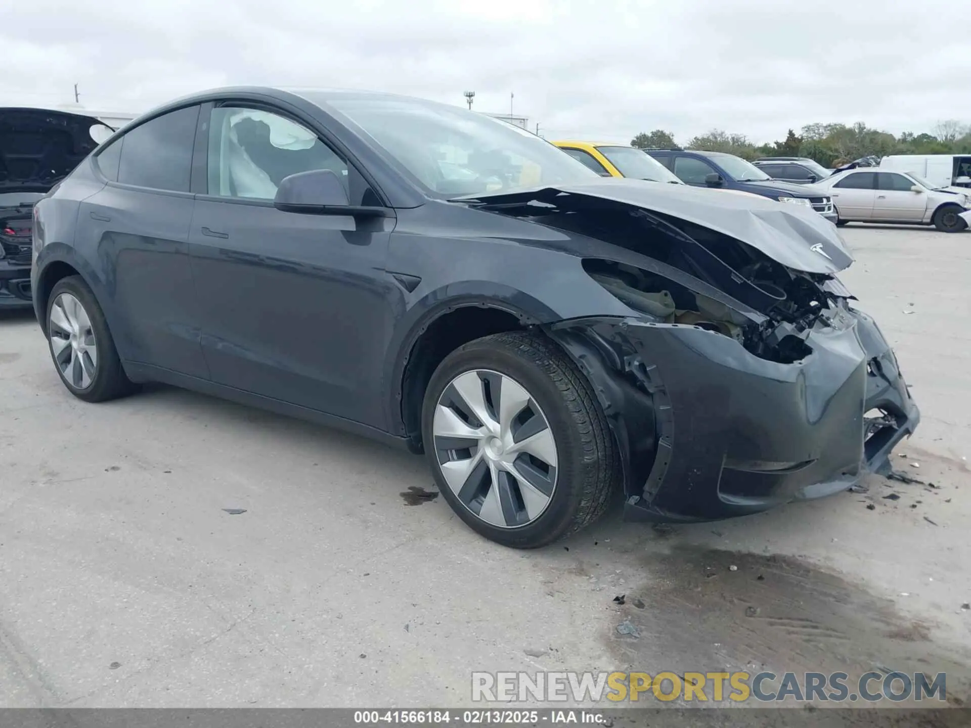 1 Photograph of a damaged car 7SAYGDED3RF002246 TESLA MODEL Y 2024