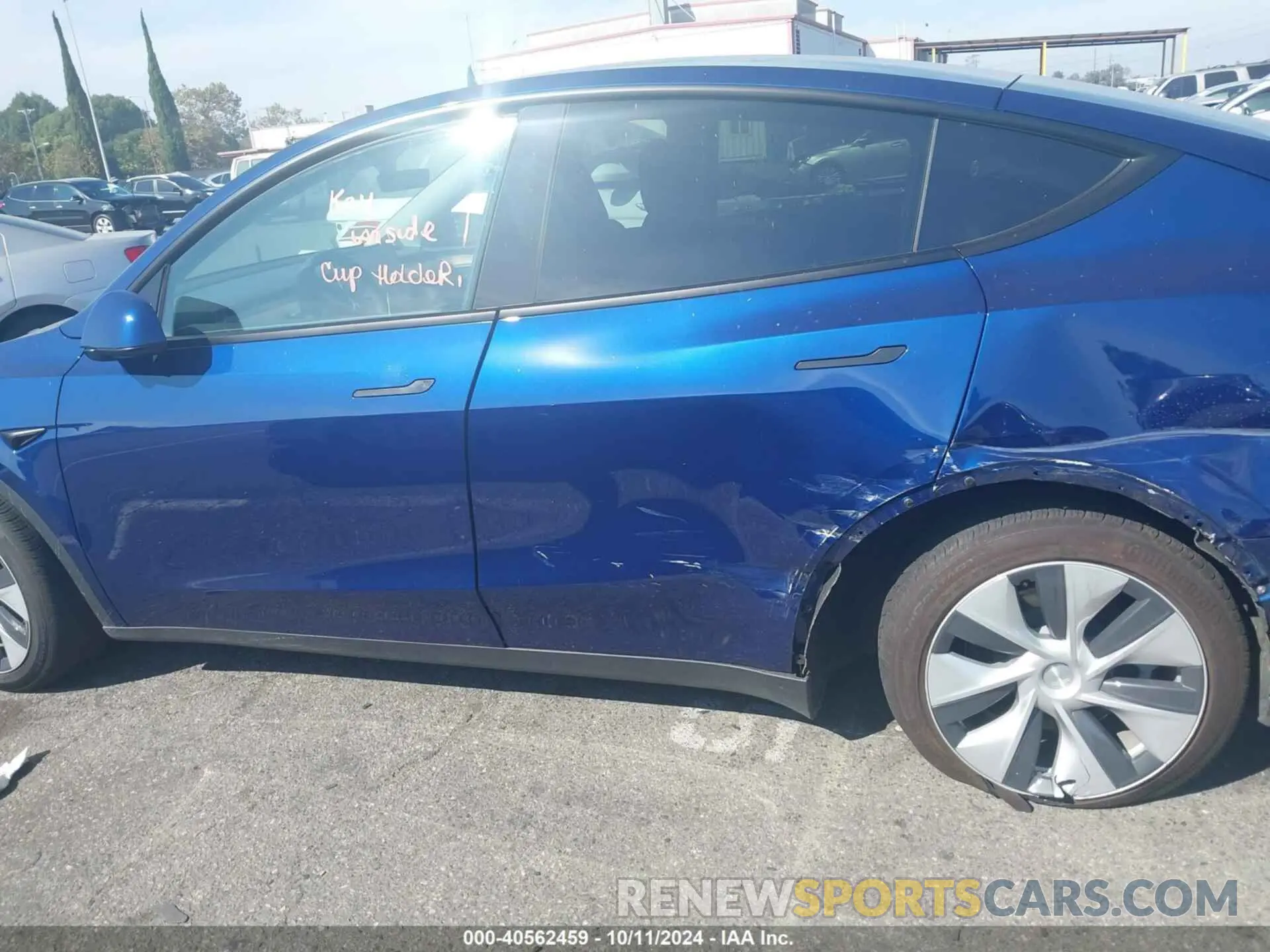 14 Photograph of a damaged car 7SAYGDED3RF047803 TESLA MODEL Y 2024