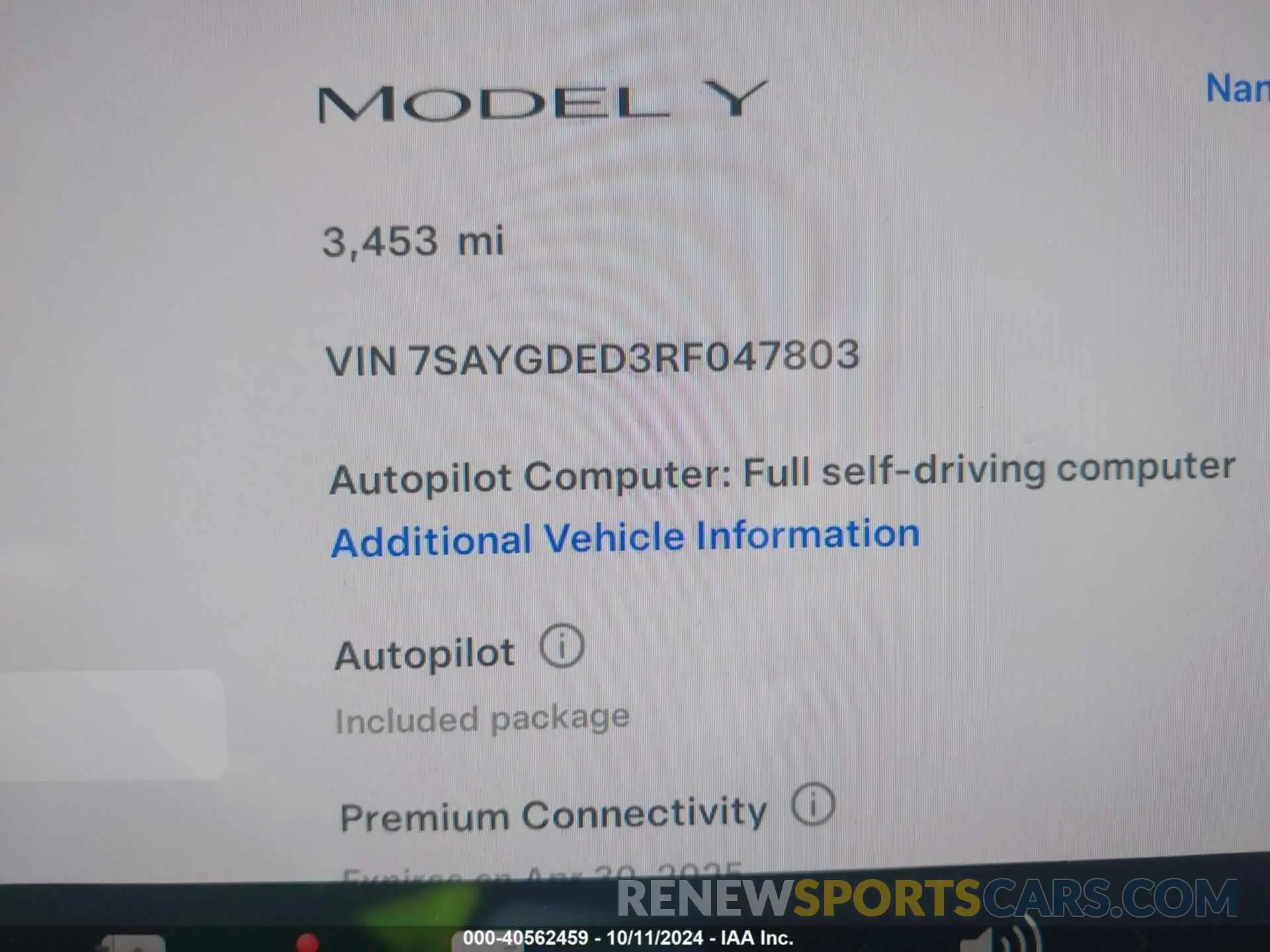 15 Photograph of a damaged car 7SAYGDED3RF047803 TESLA MODEL Y 2024