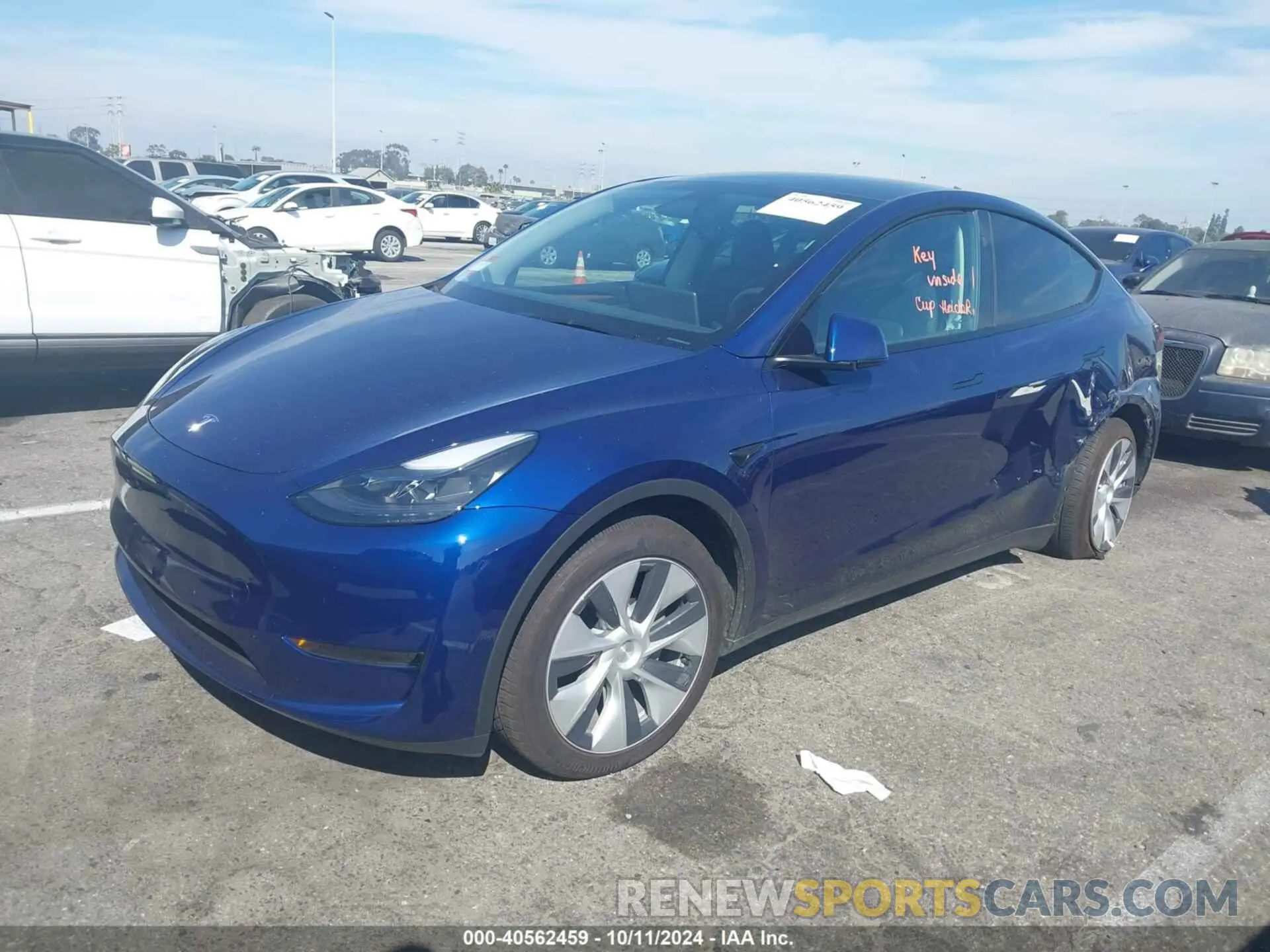 2 Photograph of a damaged car 7SAYGDED3RF047803 TESLA MODEL Y 2024