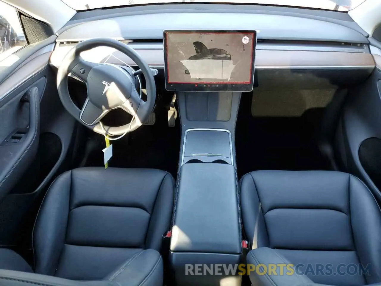 8 Photograph of a damaged car 7SAYGDED3RF151031 TESLA MODEL Y 2024
