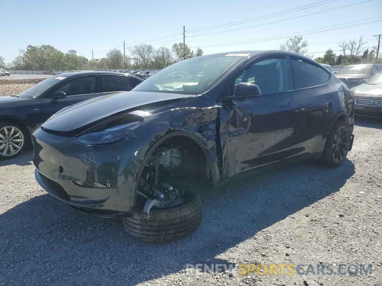 1 Photograph of a damaged car 7SAYGDED3RF177273 TESLA MODEL Y 2024