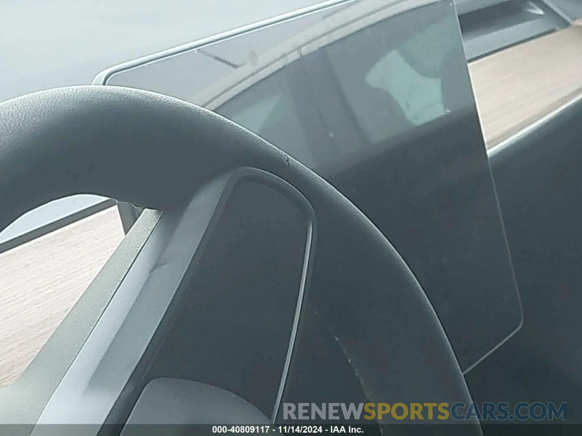 14 Photograph of a damaged car 7SAYGDED5RA333553 TESLA MODEL Y 2024