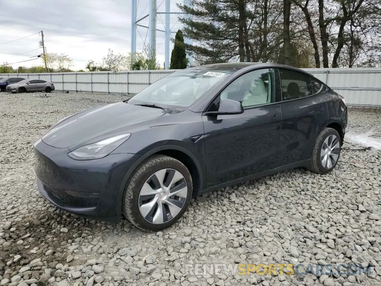 1 Photograph of a damaged car 7SAYGDED5RF009554 TESLA MODEL Y 2024