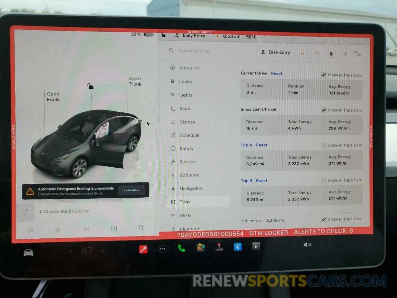 9 Photograph of a damaged car 7SAYGDED5RF009554 TESLA MODEL Y 2024