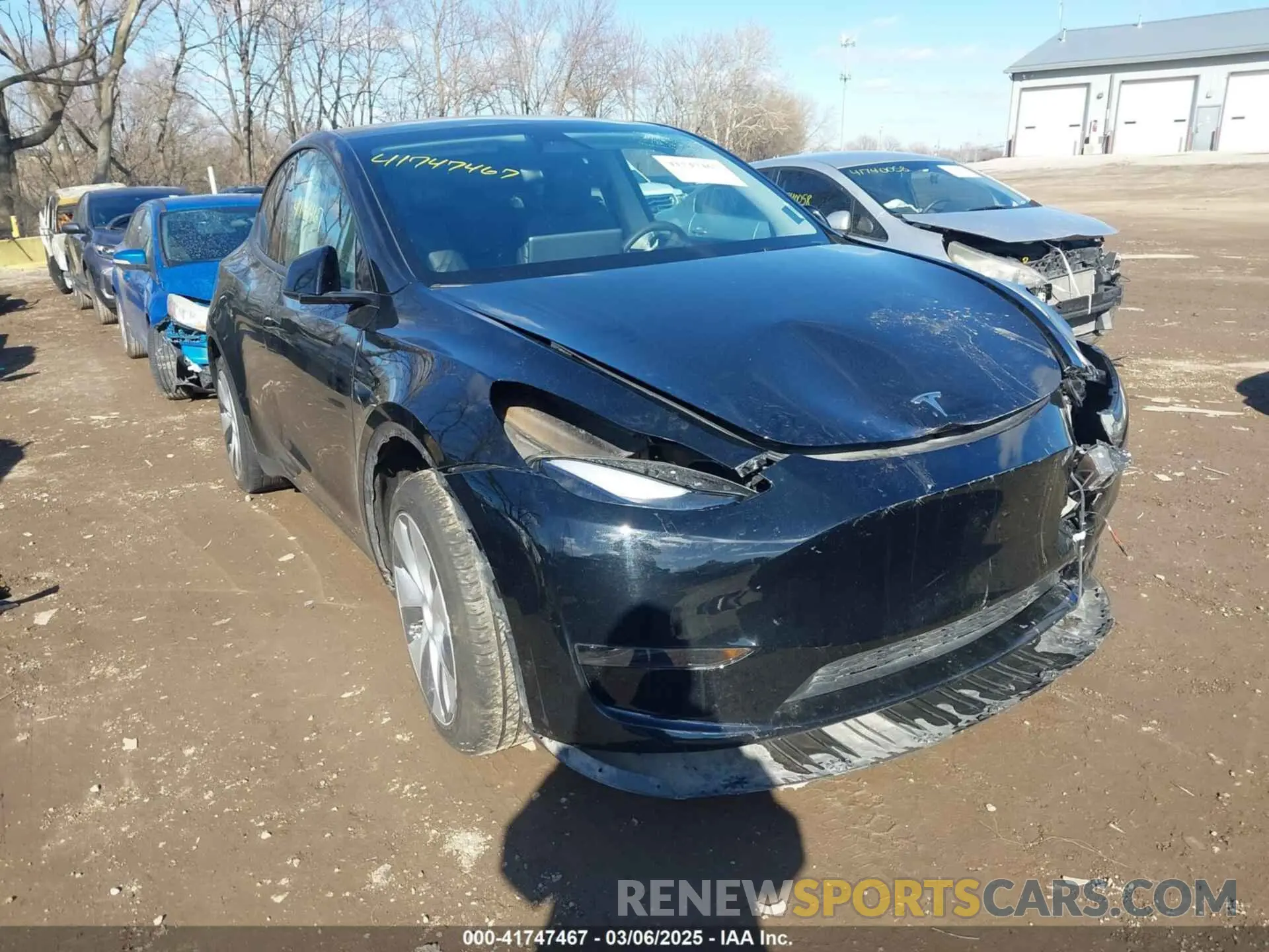 1 Photograph of a damaged car 7SAYGDED5RF093018 TESLA MODEL Y 2024