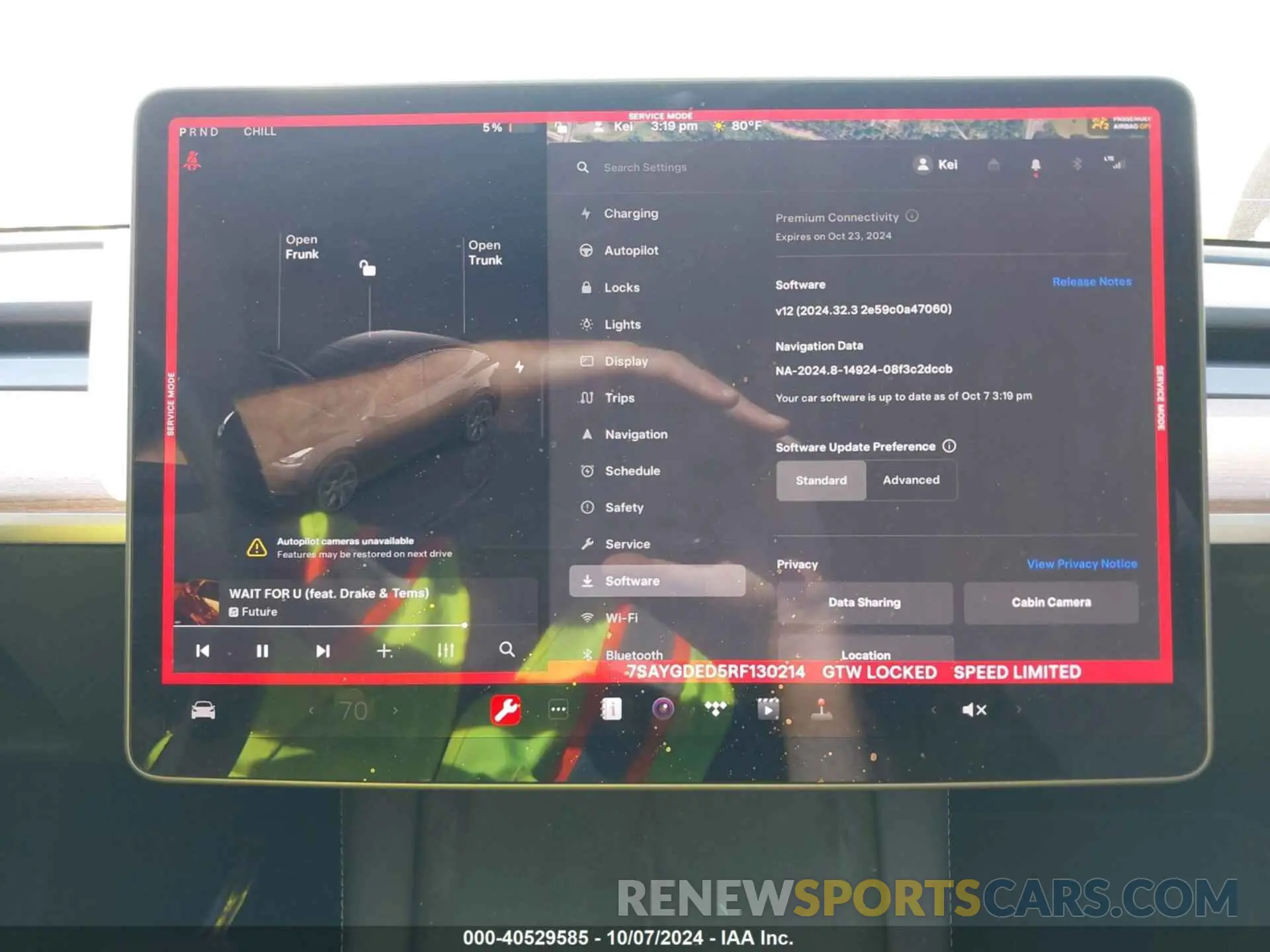 18 Photograph of a damaged car 7SAYGDED5RF130214 TESLA MODEL Y 2024