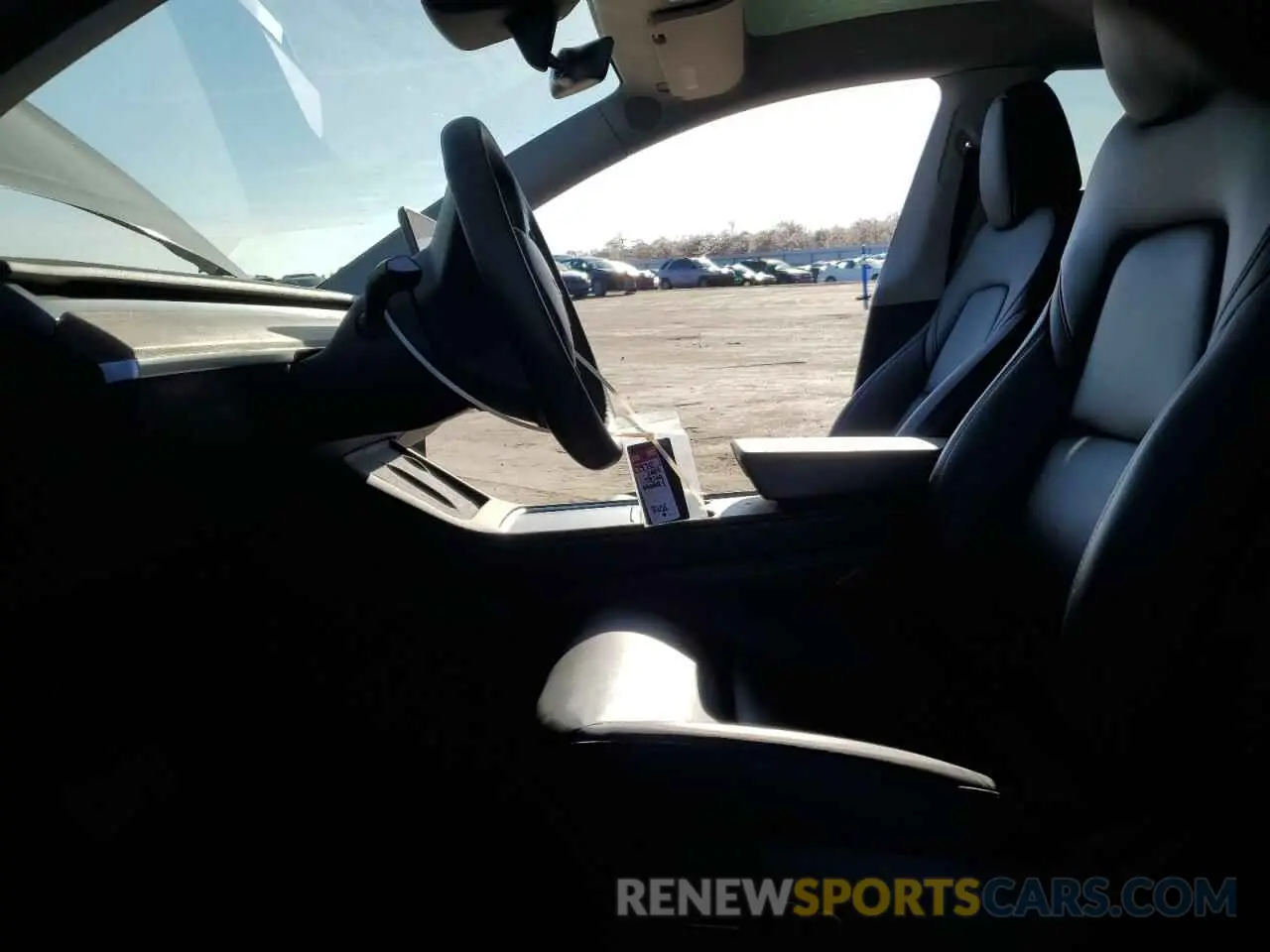 7 Photograph of a damaged car 7SAYGDED5RF185245 TESLA MODEL Y 2024