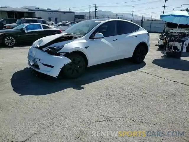 10 Photograph of a damaged car 7SAYGDED5RF196309 TESLA MODEL Y 2024