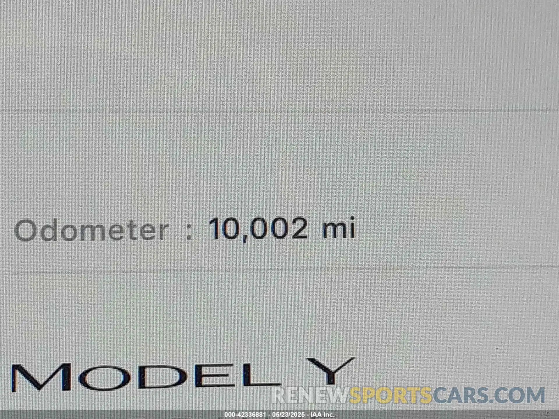 15 Photograph of a damaged car 7SAYGDED6RA334775 TESLA MODEL Y 2024