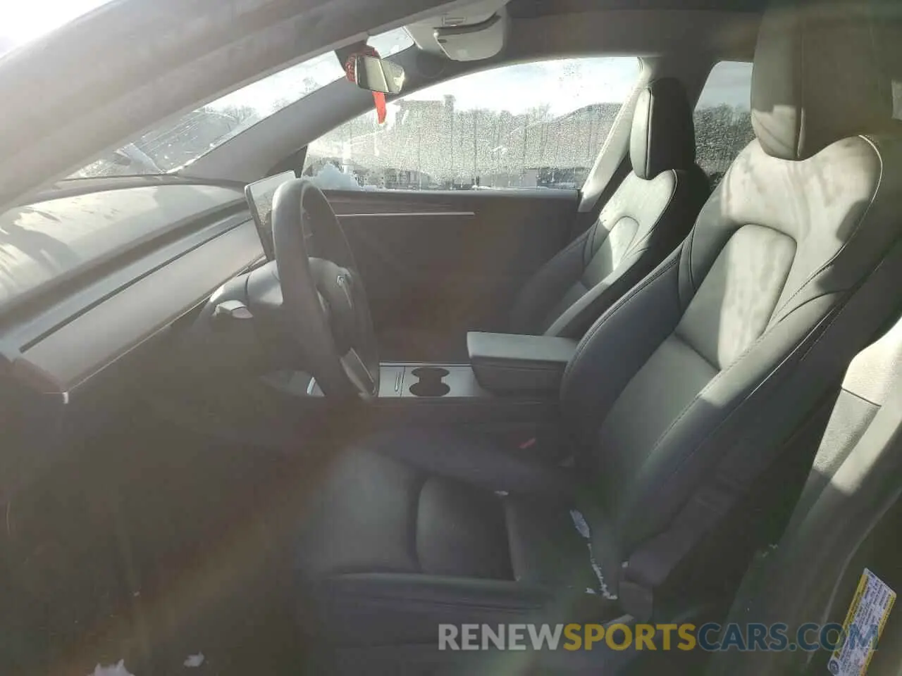 7 Photograph of a damaged car 7SAYGDED6RF014455 TESLA MODEL Y 2024