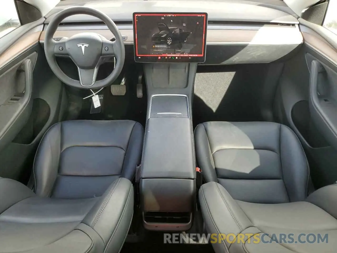 8 Photograph of a damaged car 7SAYGDED6RF044376 TESLA MODEL Y 2024