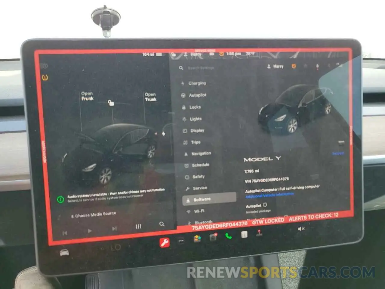 9 Photograph of a damaged car 7SAYGDED6RF044376 TESLA MODEL Y 2024
