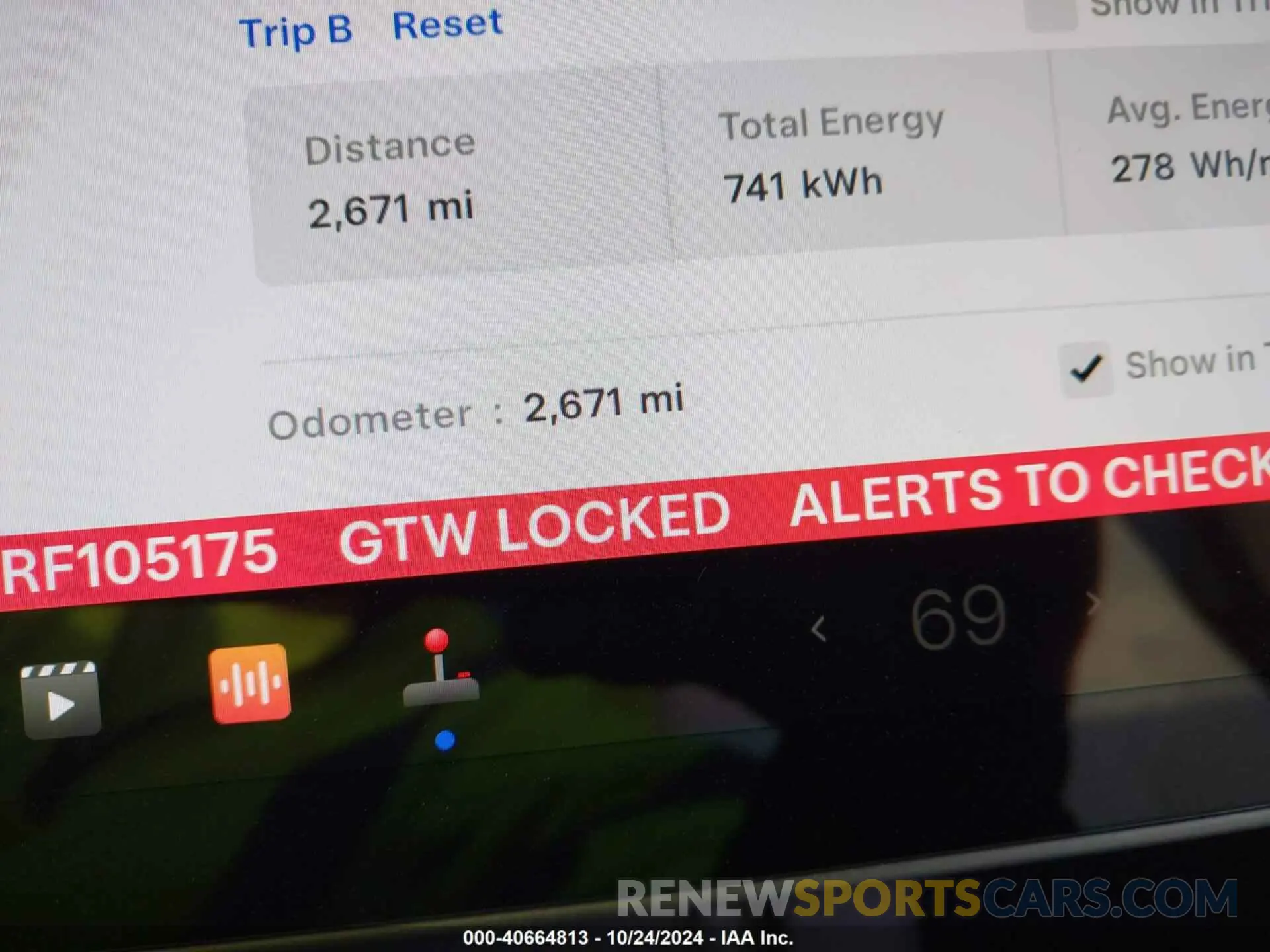 16 Photograph of a damaged car 7SAYGDED6RF105175 TESLA MODEL Y 2024