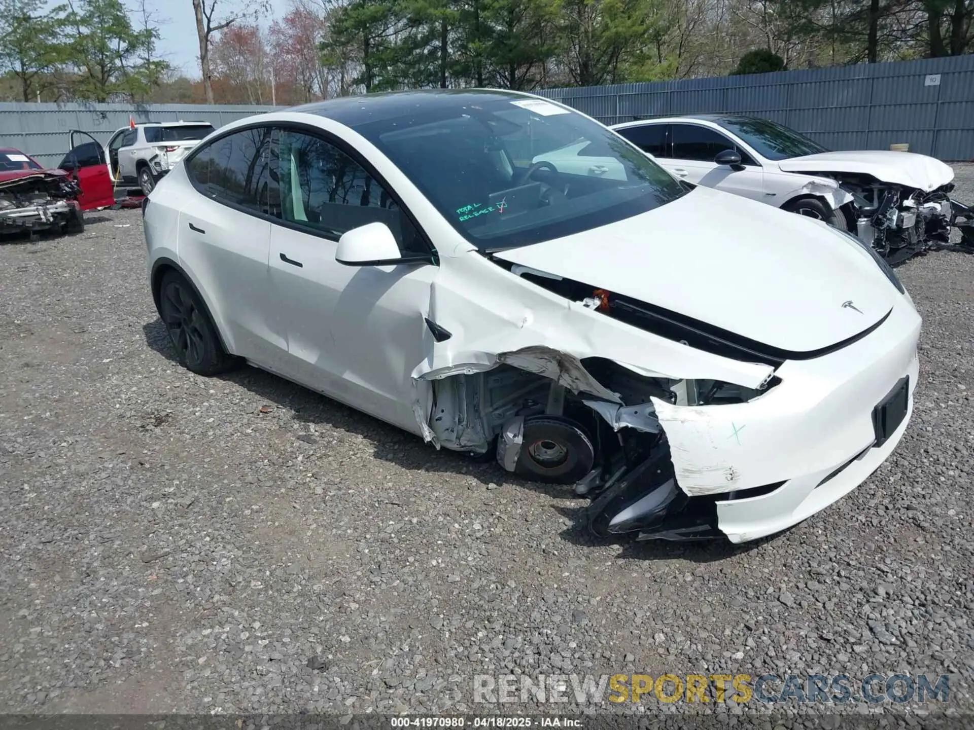 1 Photograph of a damaged car 7SAYGDED6RF160936 TESLA MODEL Y 2024