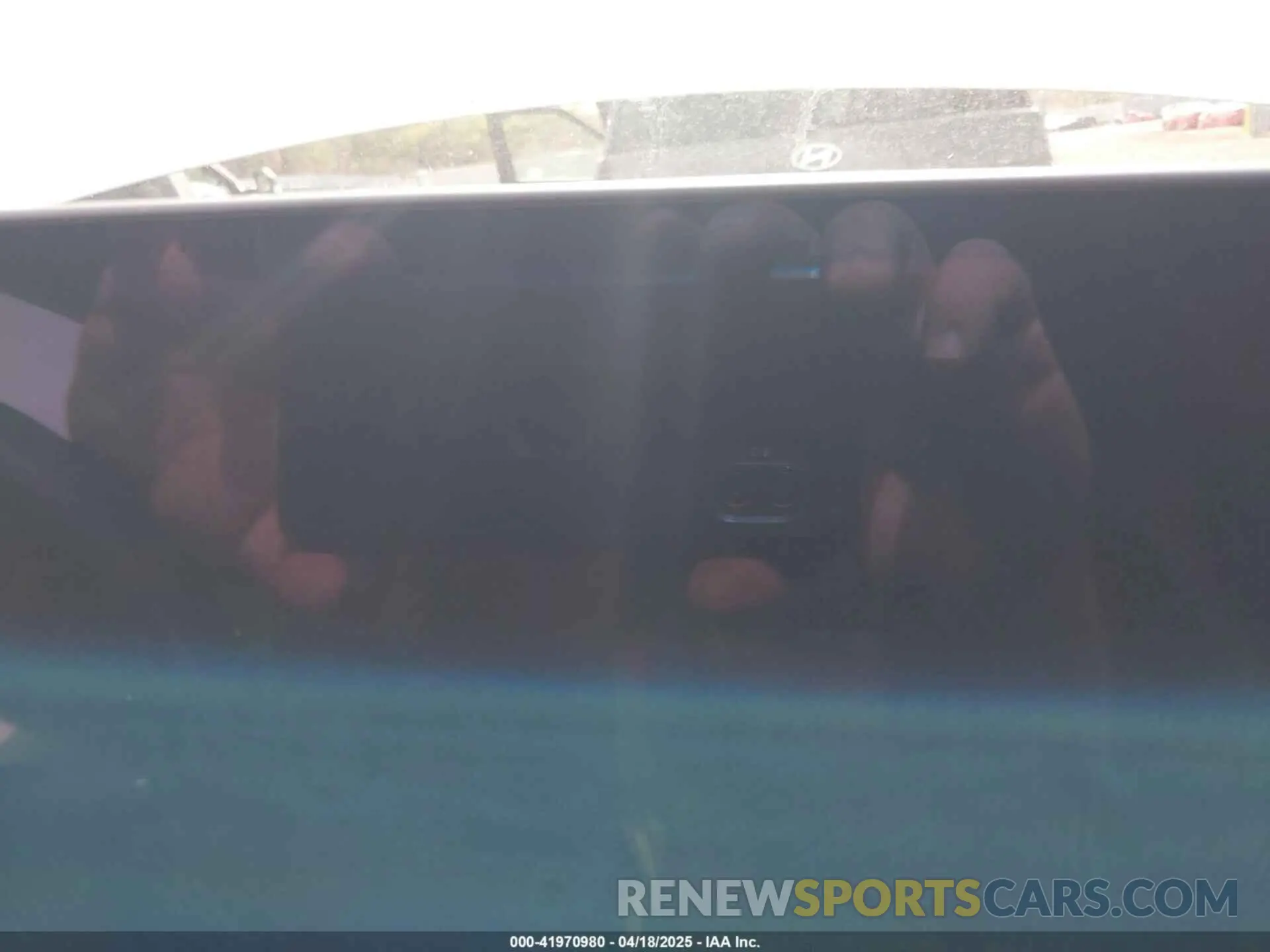 17 Photograph of a damaged car 7SAYGDED6RF160936 TESLA MODEL Y 2024