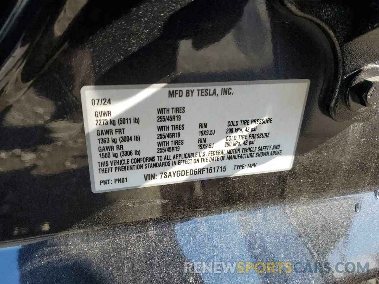 14 Photograph of a damaged car 7SAYGDED6RF161715 TESLA MODEL Y 2024