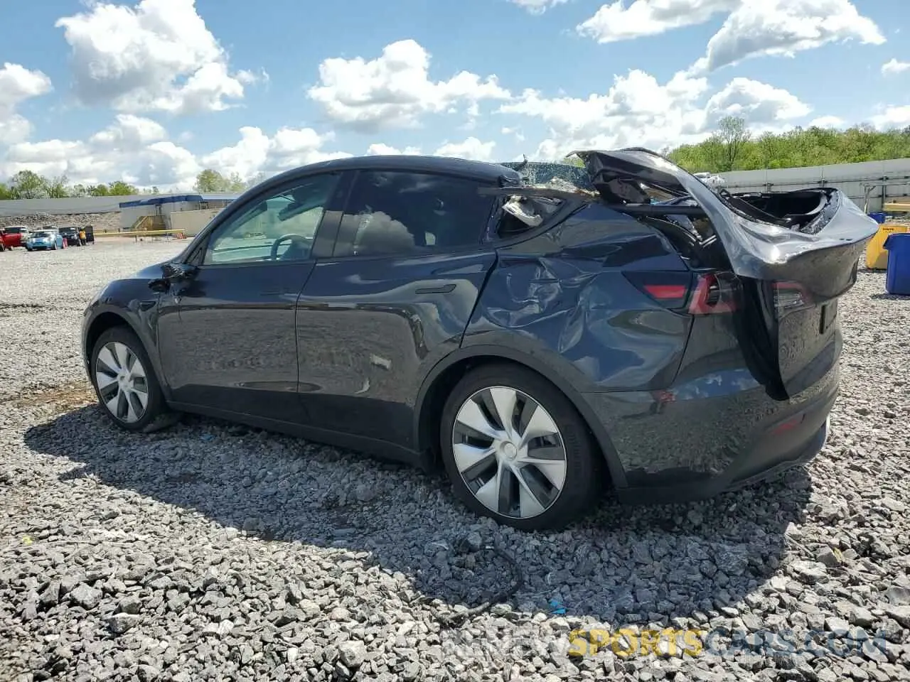 2 Photograph of a damaged car 7SAYGDED7RF042491 TESLA MODEL Y 2024