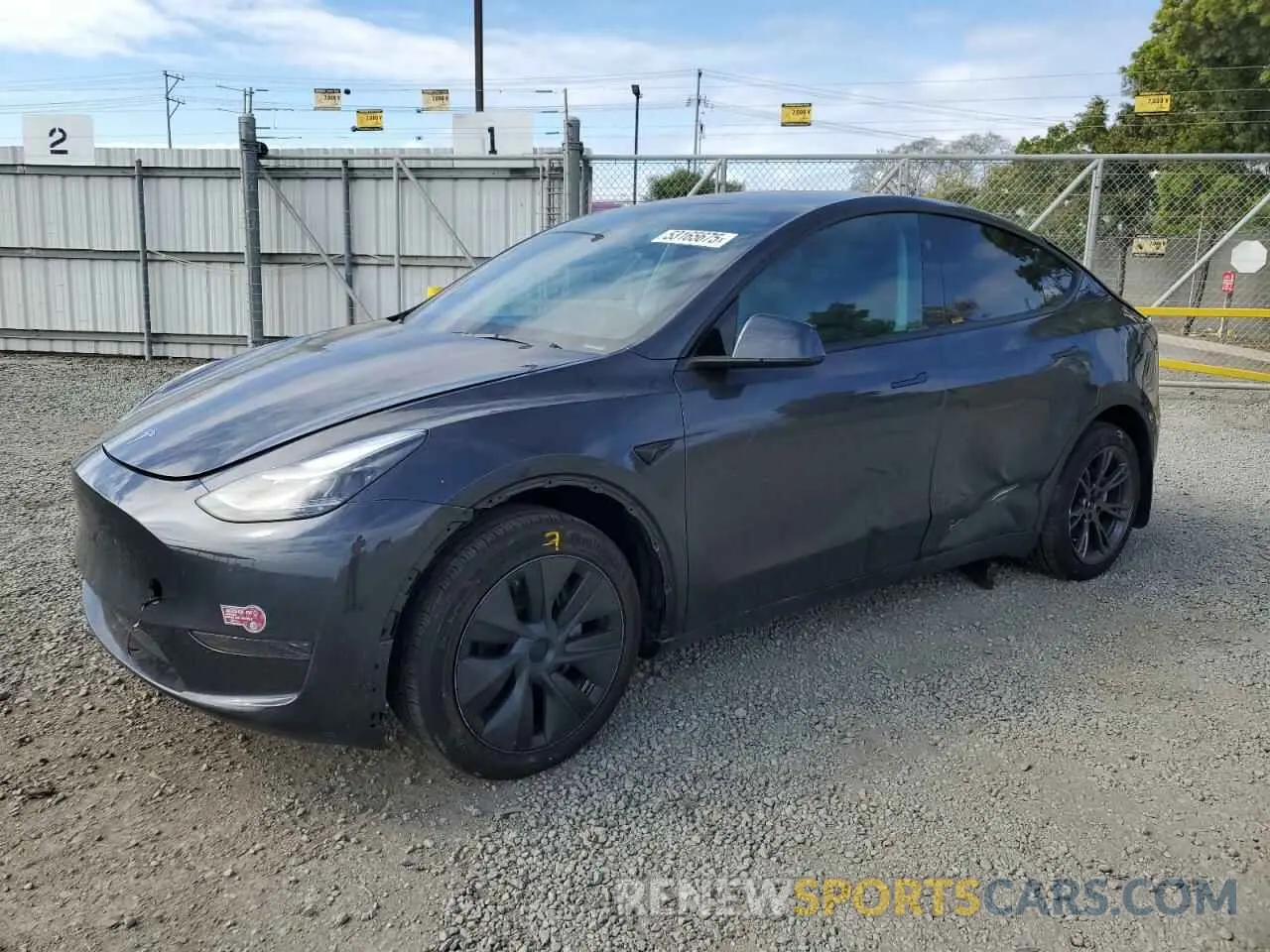 1 Photograph of a damaged car 7SAYGDED7RF099743 TESLA MODEL Y 2024